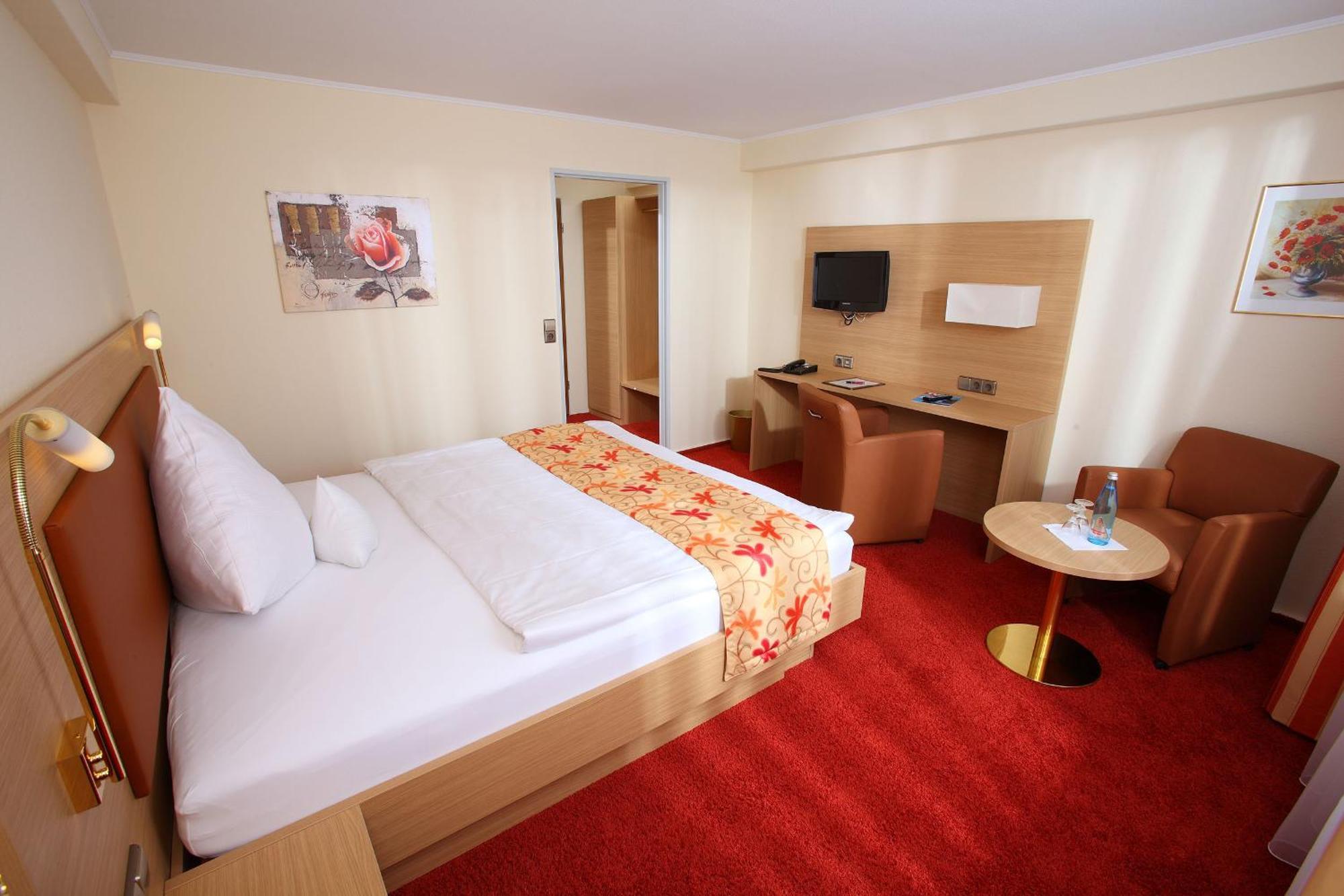 Hotel Schwanen Kehl Экстерьер фото