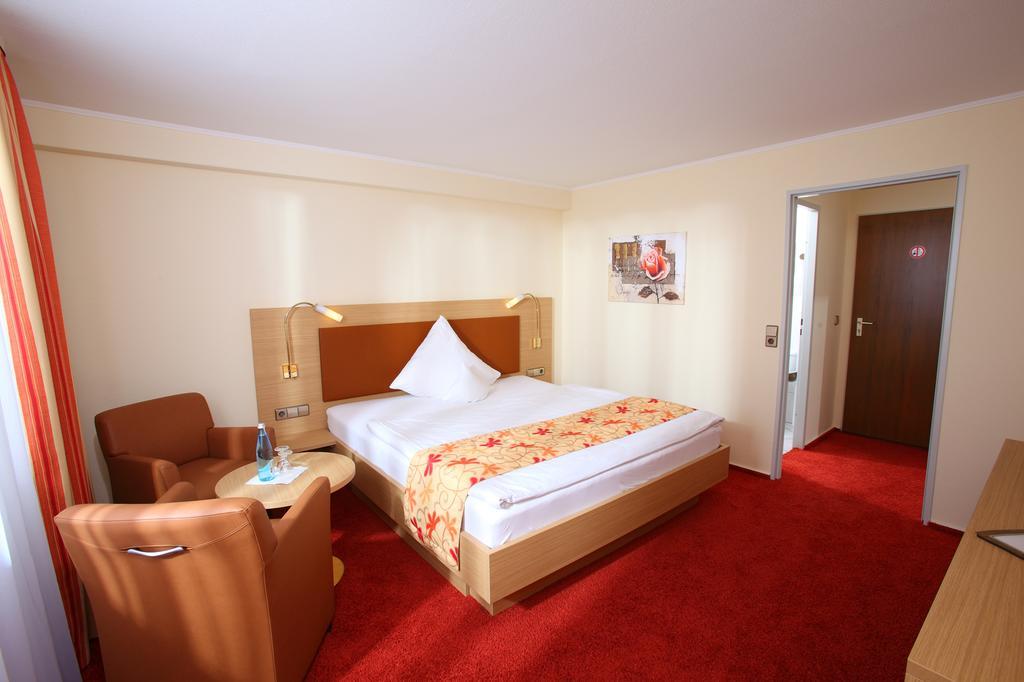 Hotel Schwanen Kehl Экстерьер фото