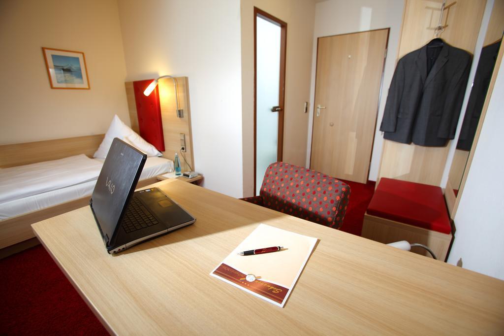 Hotel Schwanen Kehl Номер фото